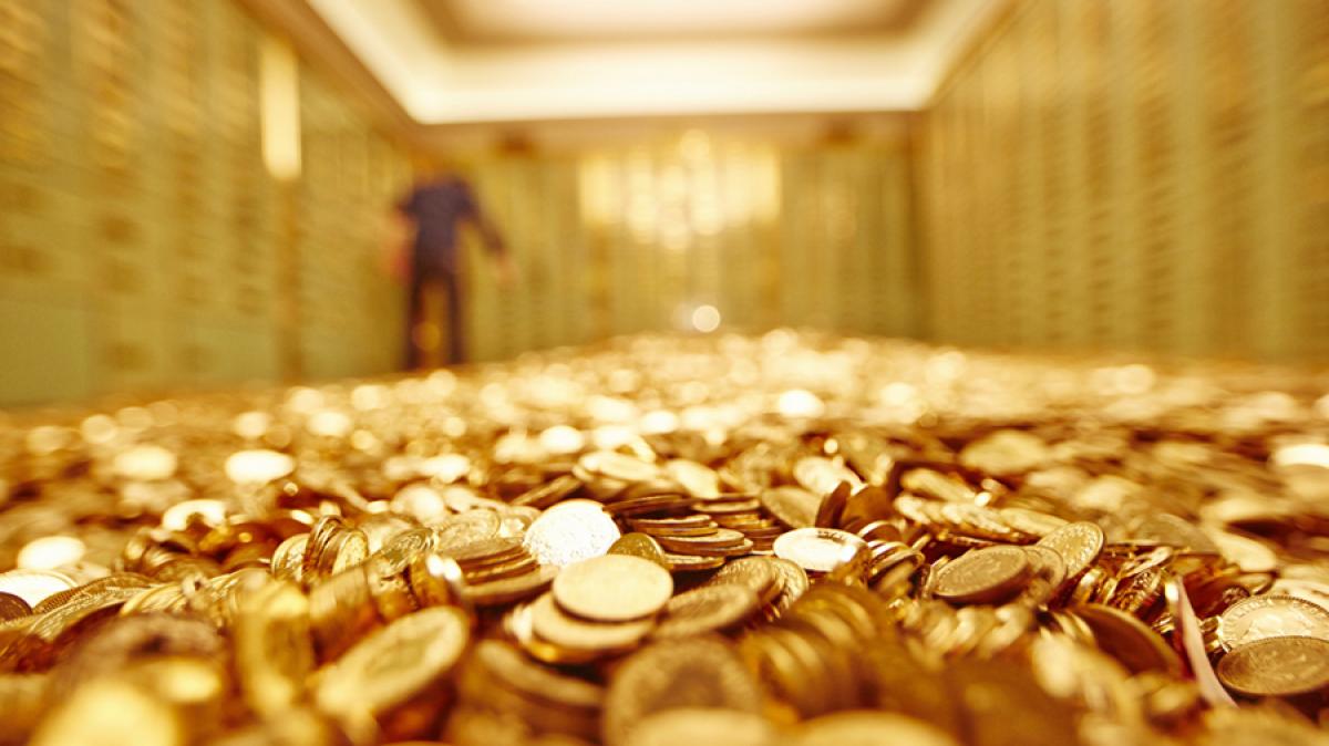 Gold advances again, up Rs 30 at Rs 29,880 per 10 gram